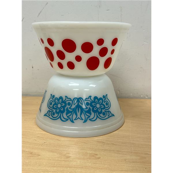 2 Federal Glass Co 8" Mixing Bowls - see all photos