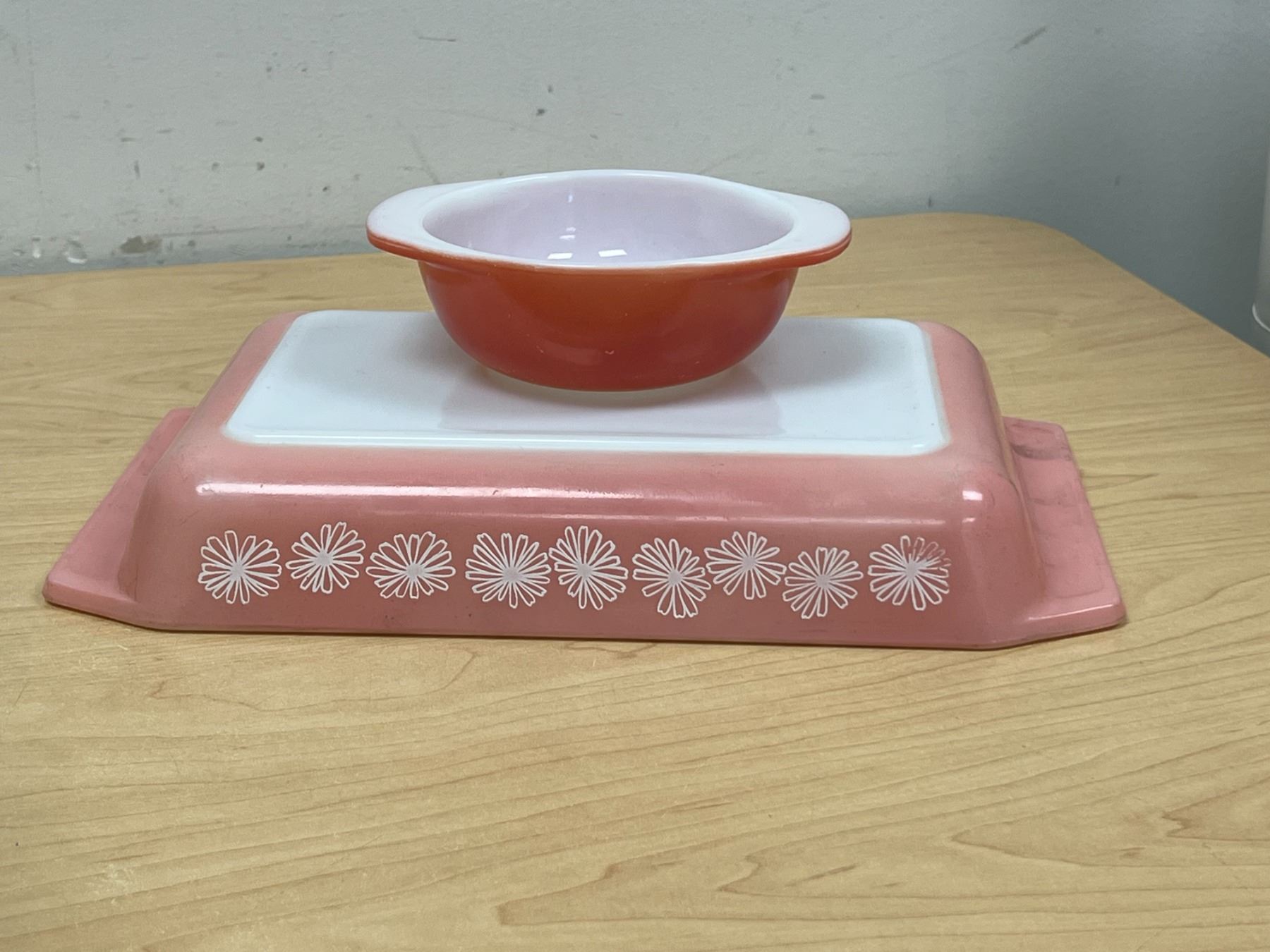 Pink Pyrex Spacesaver 1.25 Qt & Individual Casserole (see all photos)