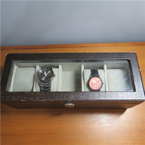 Watch display box including two watches - see description and photos.