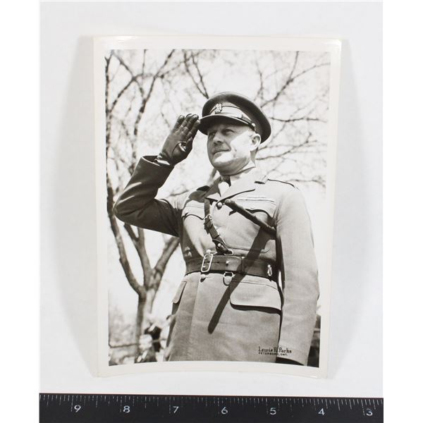 #269 CANADIAN MILITARY PHOTOGRAPH SALUTE