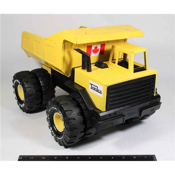 #396 RESTORED METAL TONKA DUMP TRUCK XMB-975