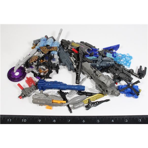 #421 LOT OF TRANSFORMERS WEAPONS PARTS PIECES ETC