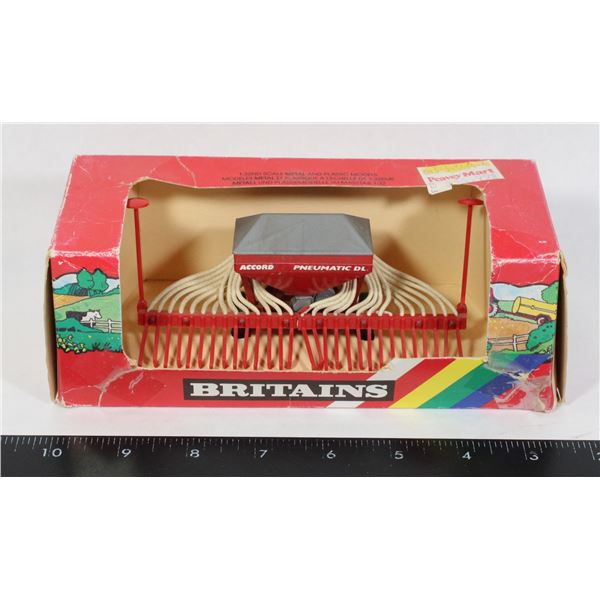 #478 BRITAINS 9544 FARM MODEL BOX 1986 ENGLAND