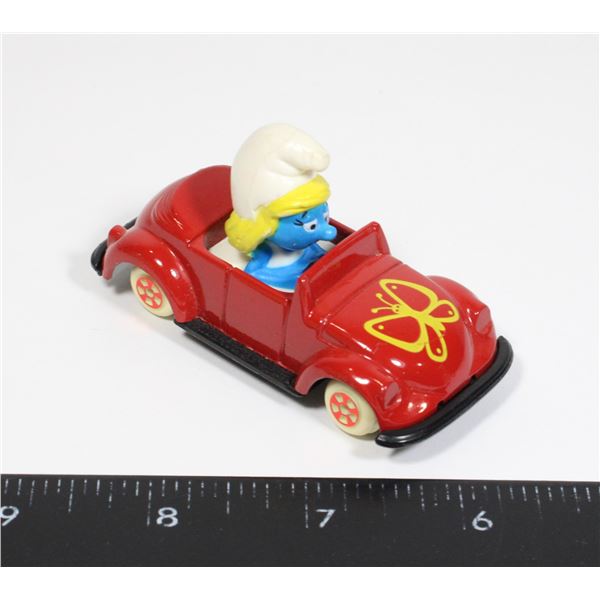 #496 ERTL TOYS 1982 SMURF #1 TOY CAR SMURFETTE