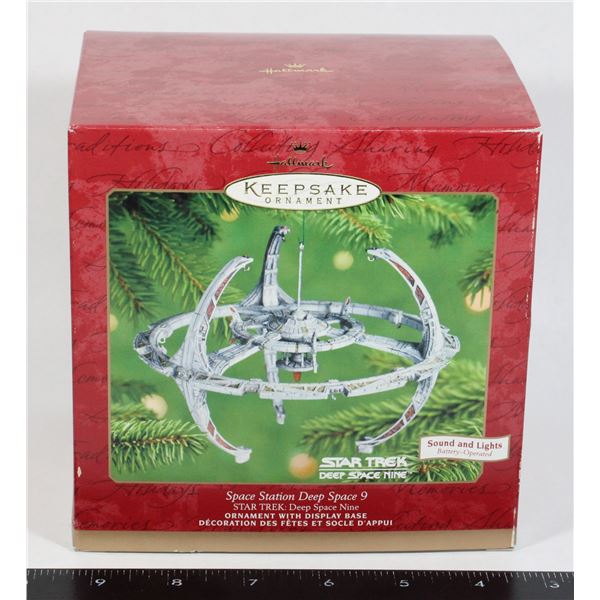 #777 STAR TREK DEEP SPACE NINE STATION ORNAMENT
