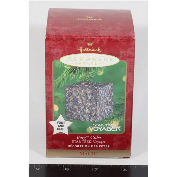 #788 STAR TREK VOYAGER BORG CUBE ORNAMENT 2000