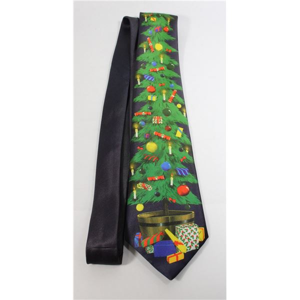 #820 VINTAGE MEN'S TIE CHRISTMAS TREE 1987 BY