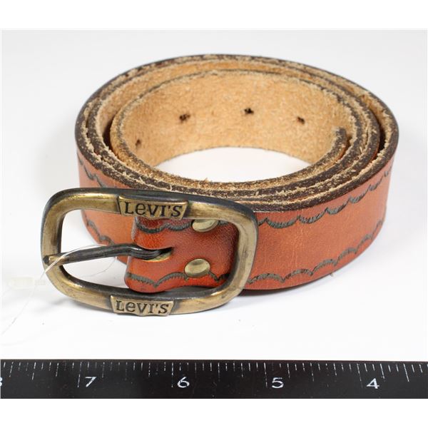 #835  LEVI'S JEANS BELT + BUCKLE CANADA MADE