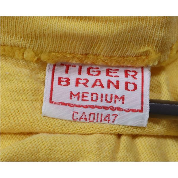 VINTAGE T-SHIRT CALGARY MEDIA SNOWSNAKES