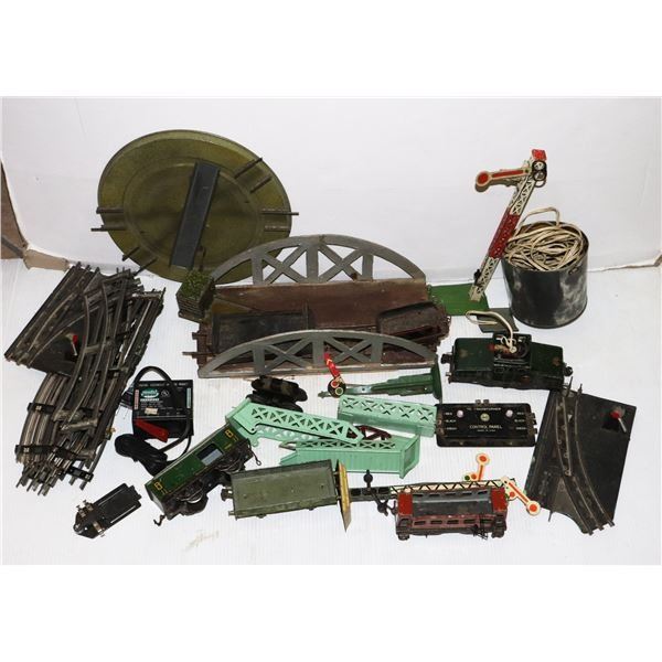 SUPERLOT OF MODEL TRAIN PARTS PIECES AND MORE