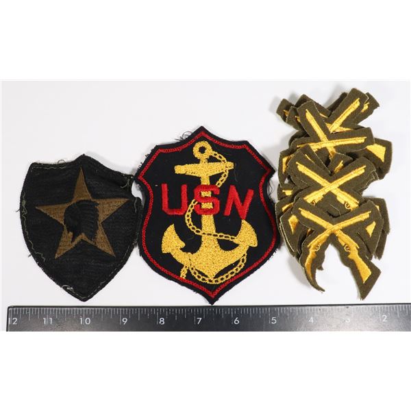 LOT OF 10 CROSSED RIFLE MARKSMAN INSIGNIA