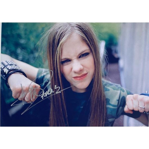 Avril Lavigne facsimile signed photo