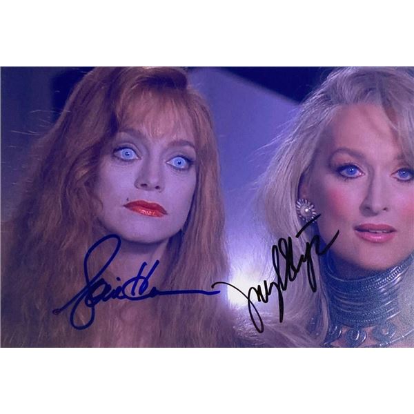 Death Becomes Her Meryl Streep and Goldie Hawn facsimile signed  movie photo