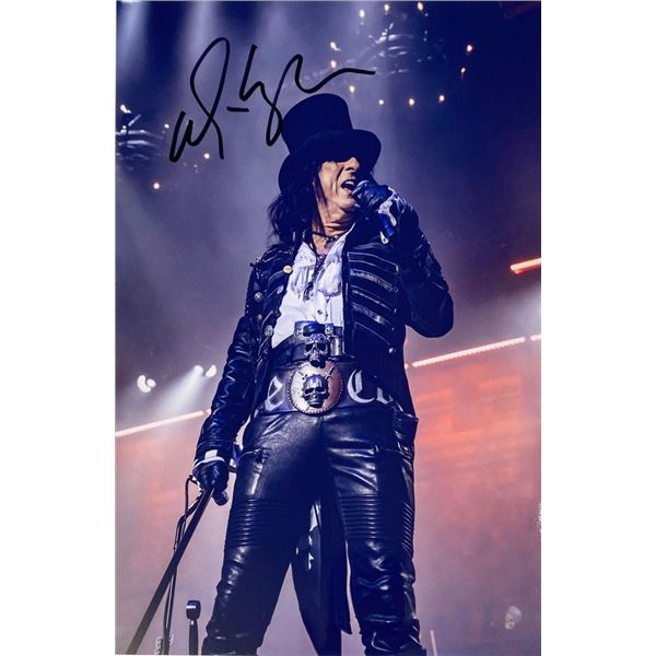 Rocker Alice Cooper facsimile signed photo
