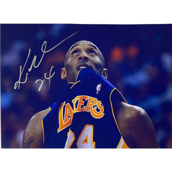 LA Lakers Kobe Bryant facsimile signed  photo