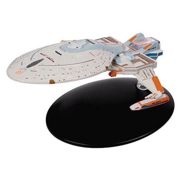 Star Trek U.S.S. Yeager NCC-65674 2890-A/B 2017 CBS Studios Inc. Starship Model with base & stand