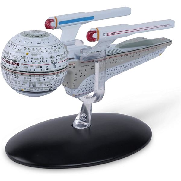 Star Trek U.S.S. Pasteur NCC-58925 3904-A/B 2015 CBS Studios Inc. Starship Model with base & stand