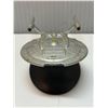 Image 2 : Star Trek Starship Model - ENTERPRISE NX-01 0633-A/M TM & © 2015 CBS Studios Inc. with base & stand.