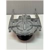 Image 2 : Star Trek Starship Model - T'PLANA-HATH 2688-X/X TM & © 2019 CBS Studios Inc. with base & stand. DOE