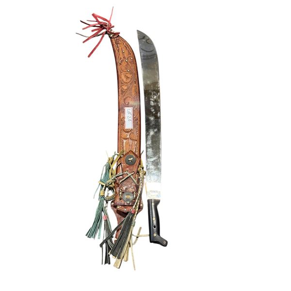 Vintage Central American Machete with Tooled Leather Sheath (Marked Corneta – Producto Cen