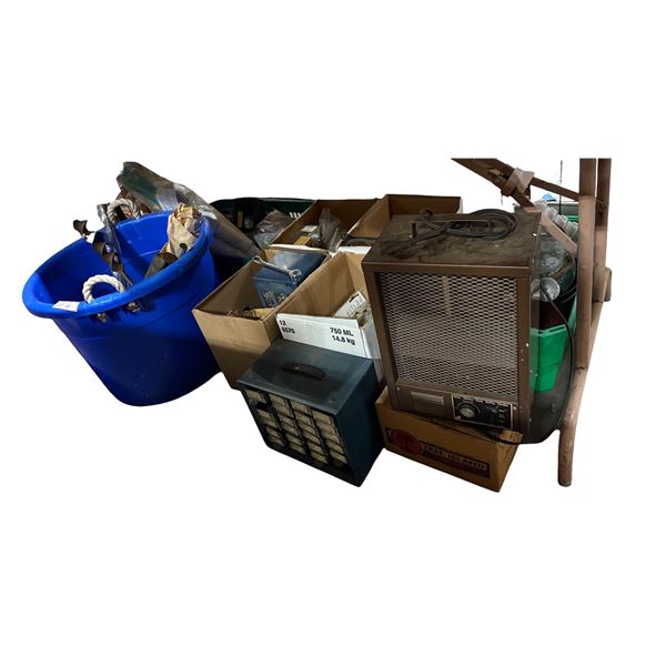 Large lot of assorted items - includes Shop-Craft circular saw blade / Vintage Arvin utility heater 