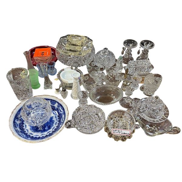 Large group of assorted crystalware - bowls / dishes / candleholders etc
