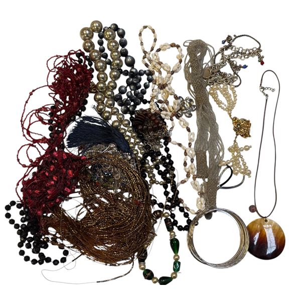Group of assorted jewelry - necklaces / bracelets / mixed pcs etc