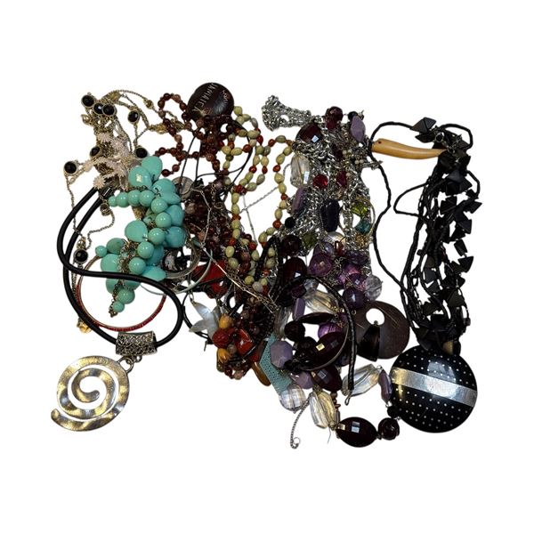 Group of assorted jewelry - necklaces / bracelets / earrings / mixed pcs etc