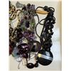 Image 3 : Group of assorted jewelry - necklaces / bracelets / earrings / mixed pcs etc