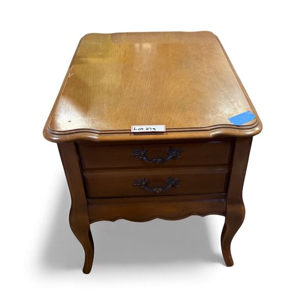 Vintage French Provincial 2-drawer side table - approx 20" x 27" x 20 1/2" H