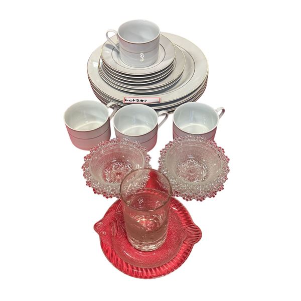 Group of assorted dinnerware & glassware set
