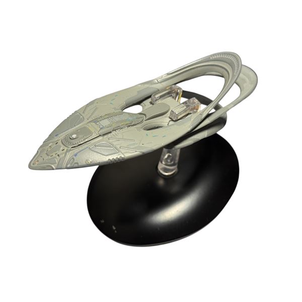 The Orville 3631-A/A 2020 20CF Starship Model. DOESN'T INCLUDE BOX(ES)