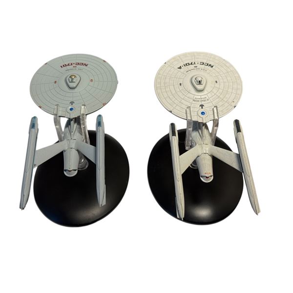 2 Piece Star Trek Starship Model - U.S.S. ENTERPRISE NCC-1701 0105-A/D TM & © 2013 CBS Studios Inc. 