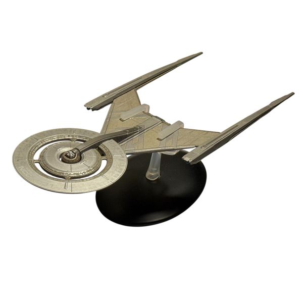 Star Trek Starship Model - U.S.S. DISCOVERY NCC-1031 9514-A/A TM & © 2017 CBS Studios Inc. with base