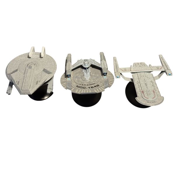 3 Piece Star Trek Starship Models - U.S.S. HIAWATHA NCC-815 2884-A/A TM & © 2019 CBS Studios Inc. , 