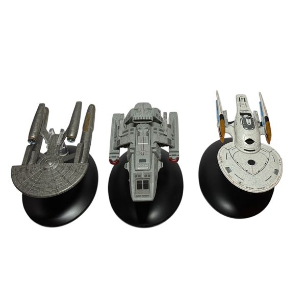 3 Piece Star Trek Starship Models - U.S.S. NEWTON 2422-A/A TM & © 2021 CBS Studios Inc. , DANUBE-CLA