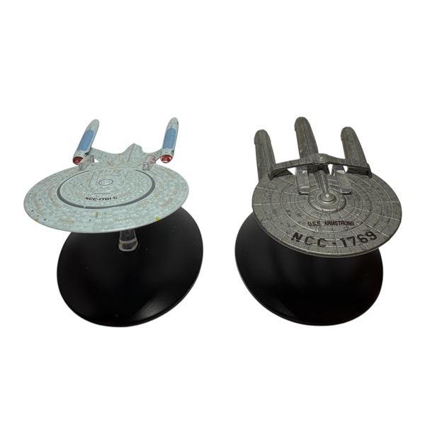 2 Piece Star Trek Starship Models - C.S.S. ENTERPRISE NCC-1701-CONCEPT 5194 -A/A TM & © 2017 CBS Stu