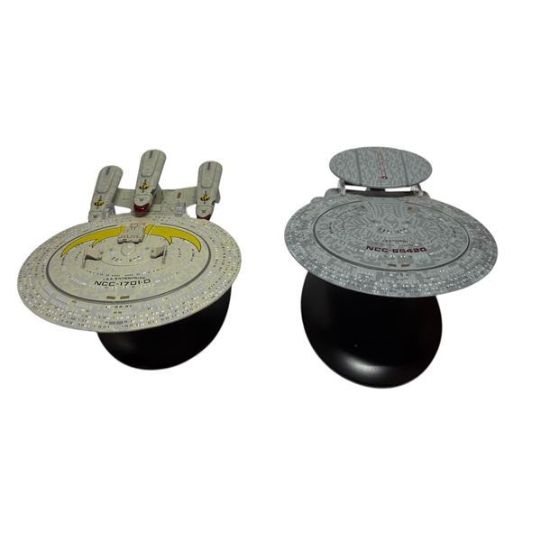2 Piece Star Trek Starship Models - U.S.S. Phoenix NCC-65420 1217-A/C TM & © 2019 CBS Studios Inc. &