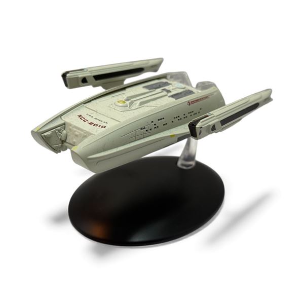 Star Trek U.S.S. Jenolan NCC-2010 Starship Model - NO BOX