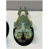 Image 3 : 2pc Star Trek Starship Models - Xindi-Primate Starship & Moon Transport - NO BOXES