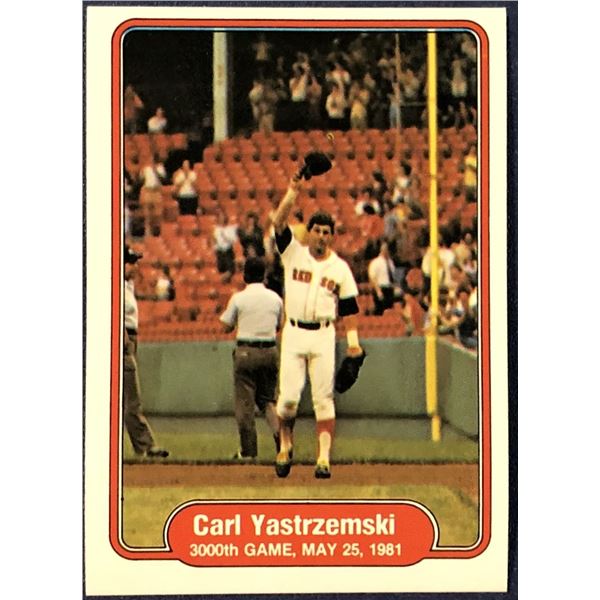 1982 FLEER CARL YASTRZEMSKI (HOF)