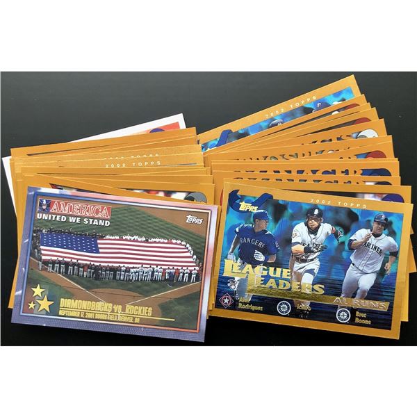 2002 TOPPS BASEBALL COLLECTION (25)