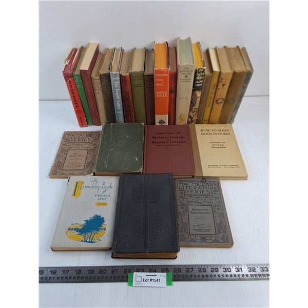 (25) Vintage/Antique Books