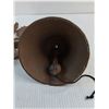 Image 3 : Vintage Cast Iron Welcome Sign/Dinner Bell