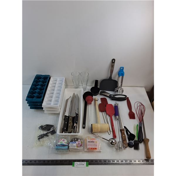 Assorted Kitchen Utensils