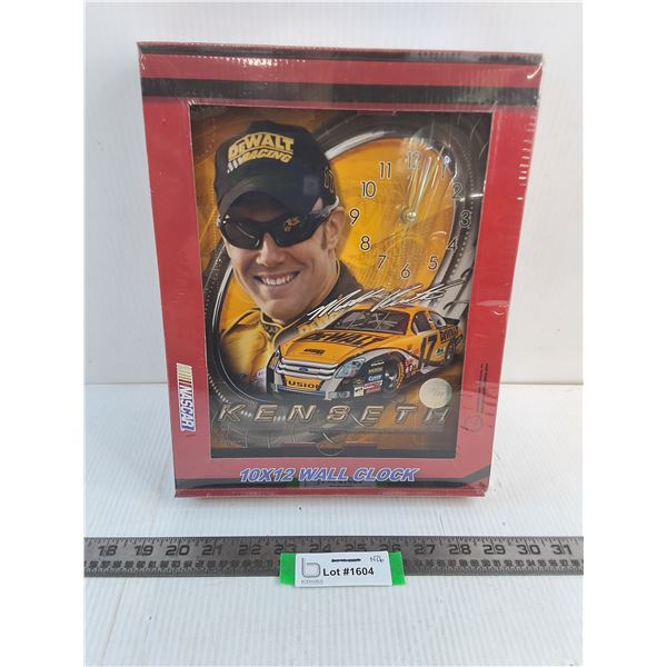 Sealed Nascar "Matt Kenseth" Wall Clock