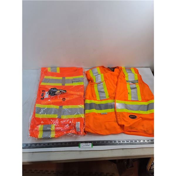 (2) 2XL Hi-Vis Safety Vests (1 is Sealed)
