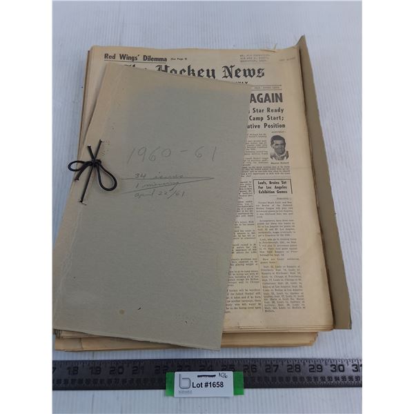 Collection of 1960/61 "The Hockey News" Newspapers