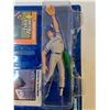 Image 3 : (2) Starting Lineup Baseball Action Figures-Roberto Alomar and Nolan Ryan-sealed