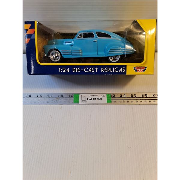 1:24 Motor Max Die Cast 1948 Chevrolet Aerosedan Fleetline